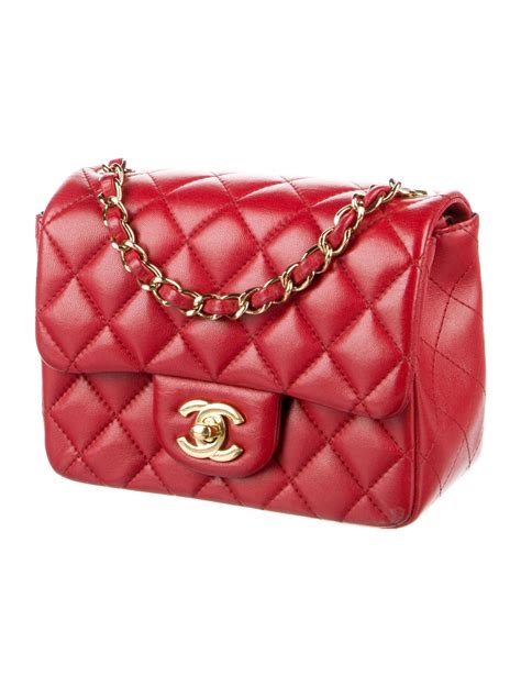 chanel classic flap mini red